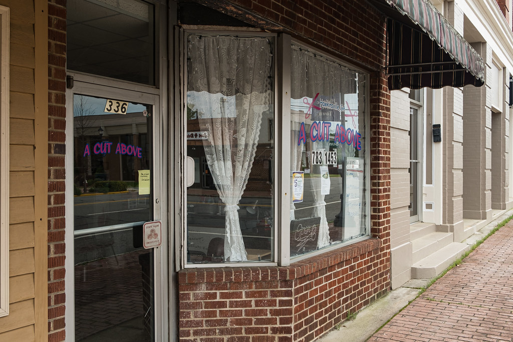 A Cut Above Hawkinsville, jwcjr Flickr