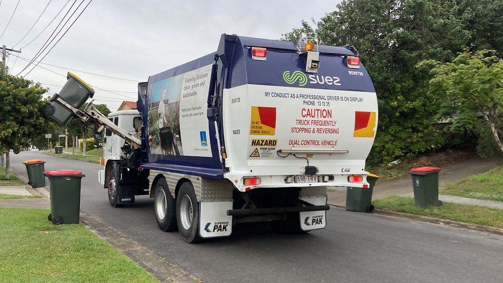 Brisbane Recycling 738 Chopout Run in Mansfield Got a re… Flickr