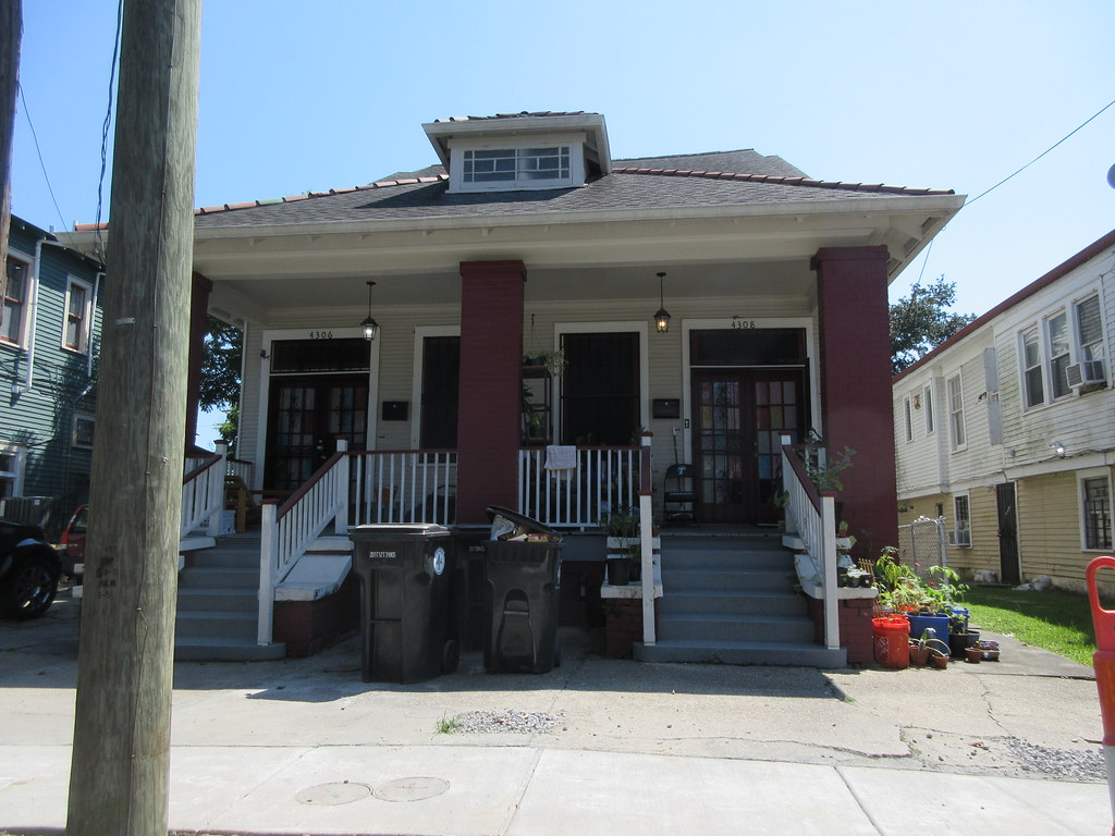 Derbigny Street, Broadmoor, New Orleans a photo on Flickriver