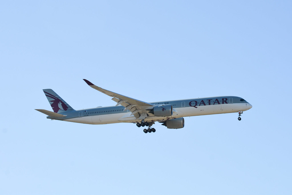 Qatar A3501000 DFW A Qatar Airways Airbus A3501000 arriv… Flickr
