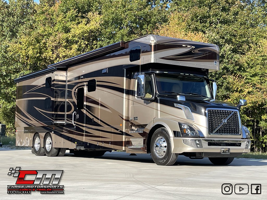 SOLD! 2017 Haulmark Triple Slide Motorhome Two Full Bath & Bunks Flickr