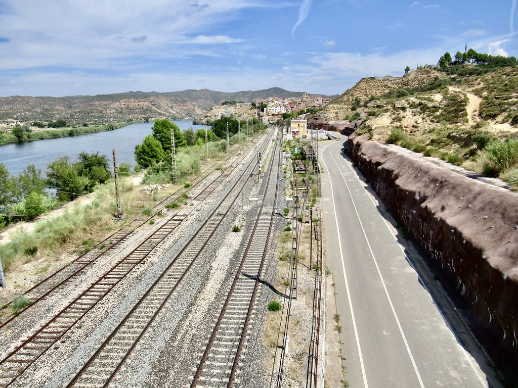 España 2022 week I Ribarroja de Ebro Enemyke Flickr