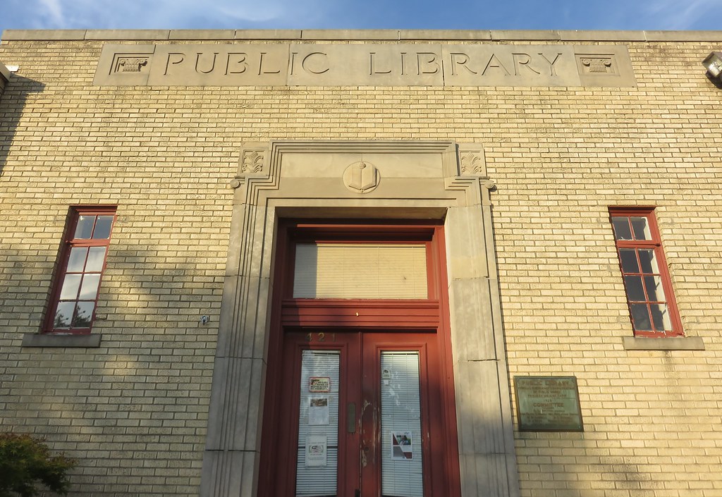 Forrest City Public Library Detail (Forrest City, Arkansas… Flickr
