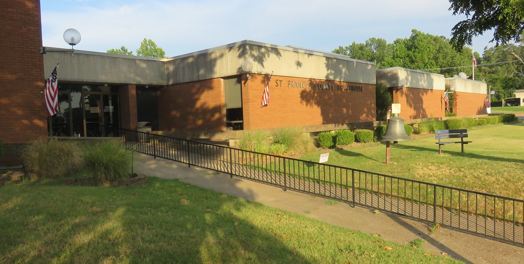Saint Francis County Courthouse (Forrest City, Arkansas) Flickr