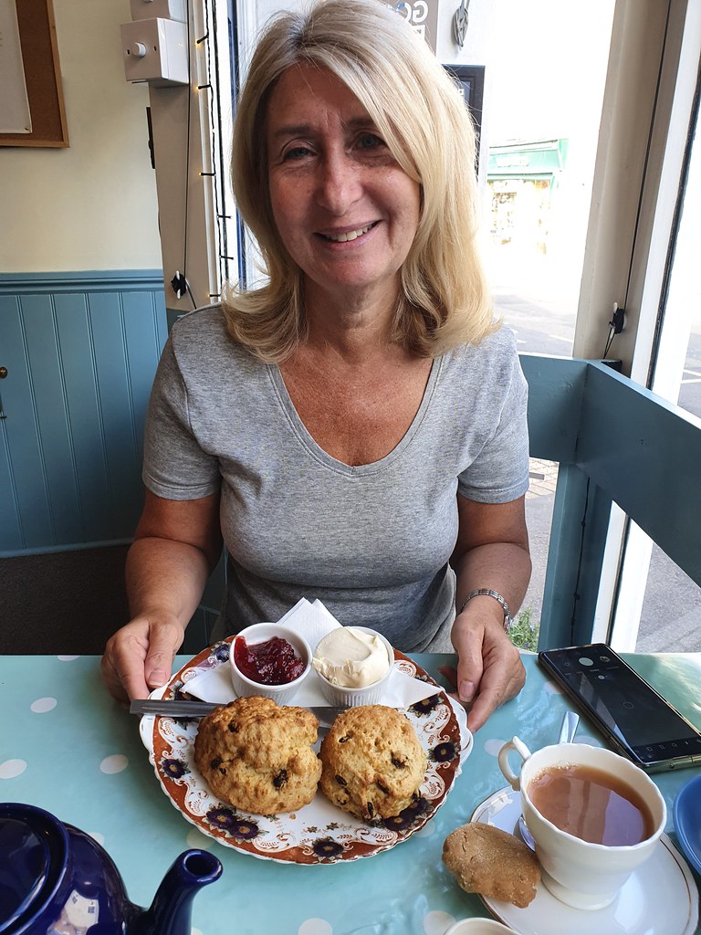 Cream tea at Dilly Dally Tea Room Cream tea at Dilly Dally… Flickr