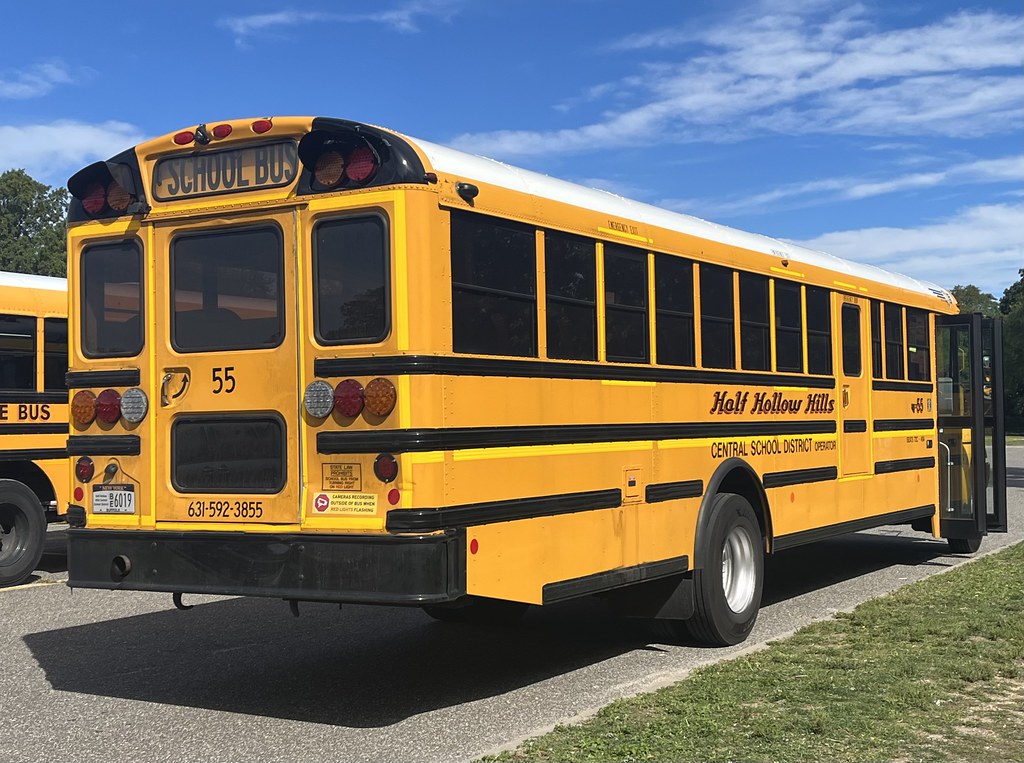 Half Hollow Hills Central School District 55 2022 IC CE Montauk Bus Photography Flickr