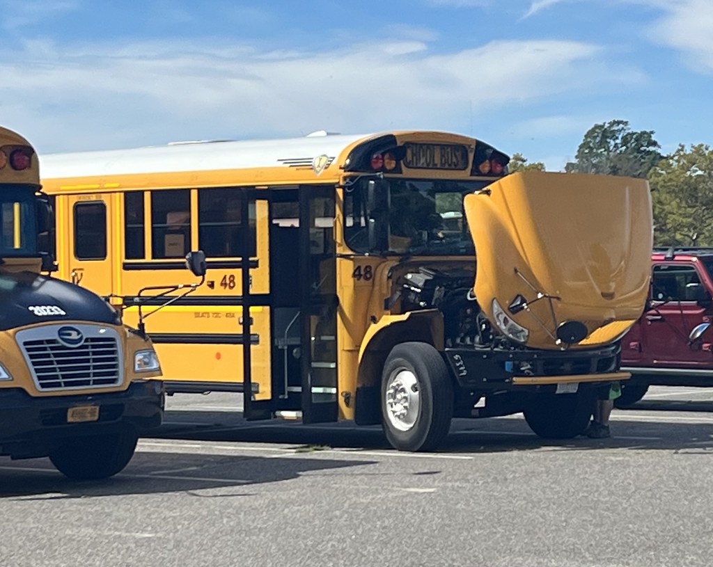Half Hollow Hills Central School District 48 2021 IC CE Montauk Bus