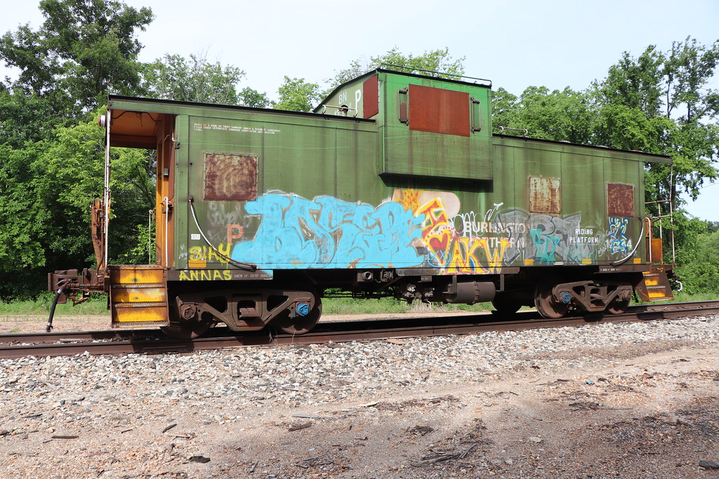 South Greenfield, Missouri BN 12284 Caboose in South Green… Flickr