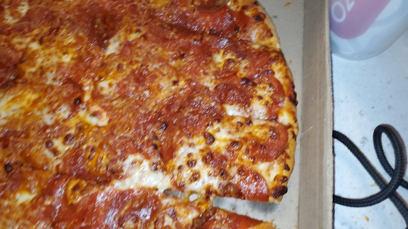 Domino's Brooklyn Style Pizza 09/24/2022 Flickr