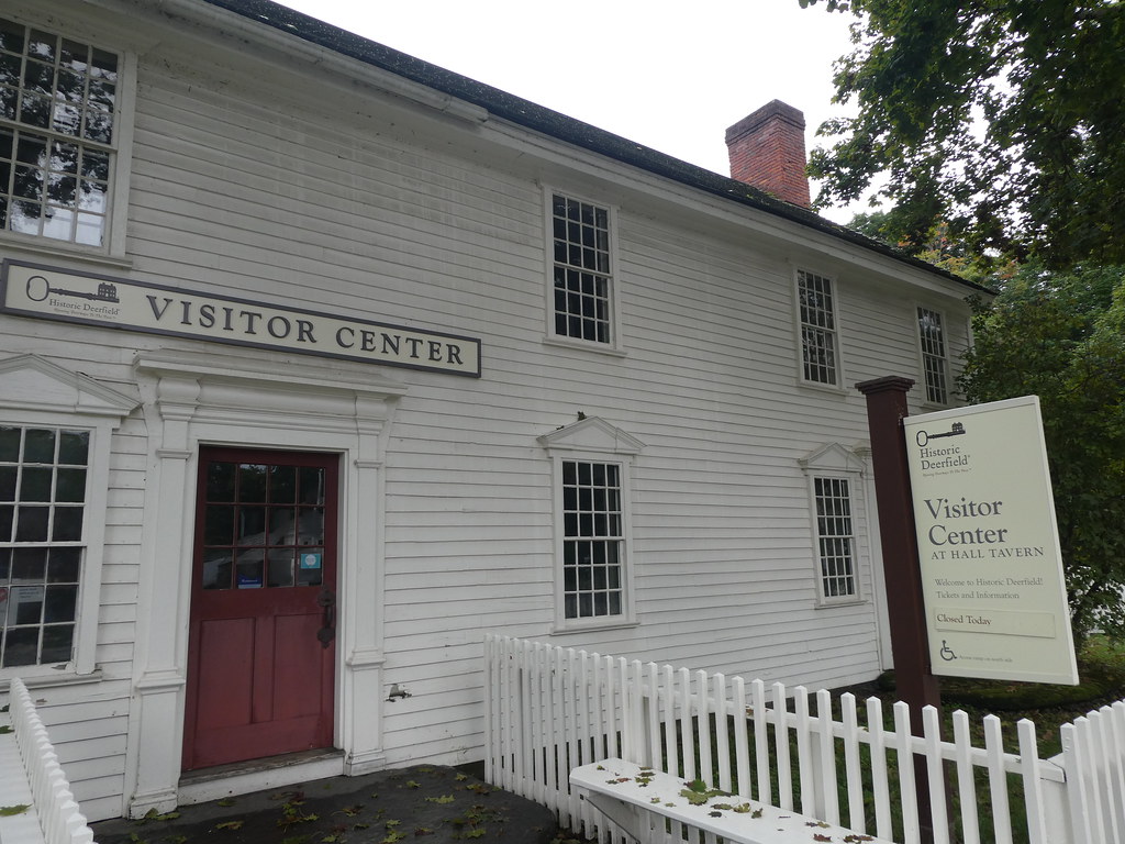 P1100383 deerfield (27) Historic Deerfield, Deerfield, Mas… Flickr