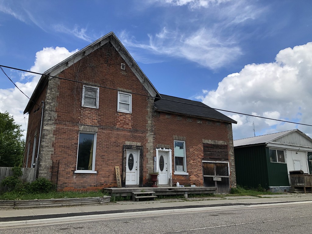 bwood, ON House Austin Dodge Flickr