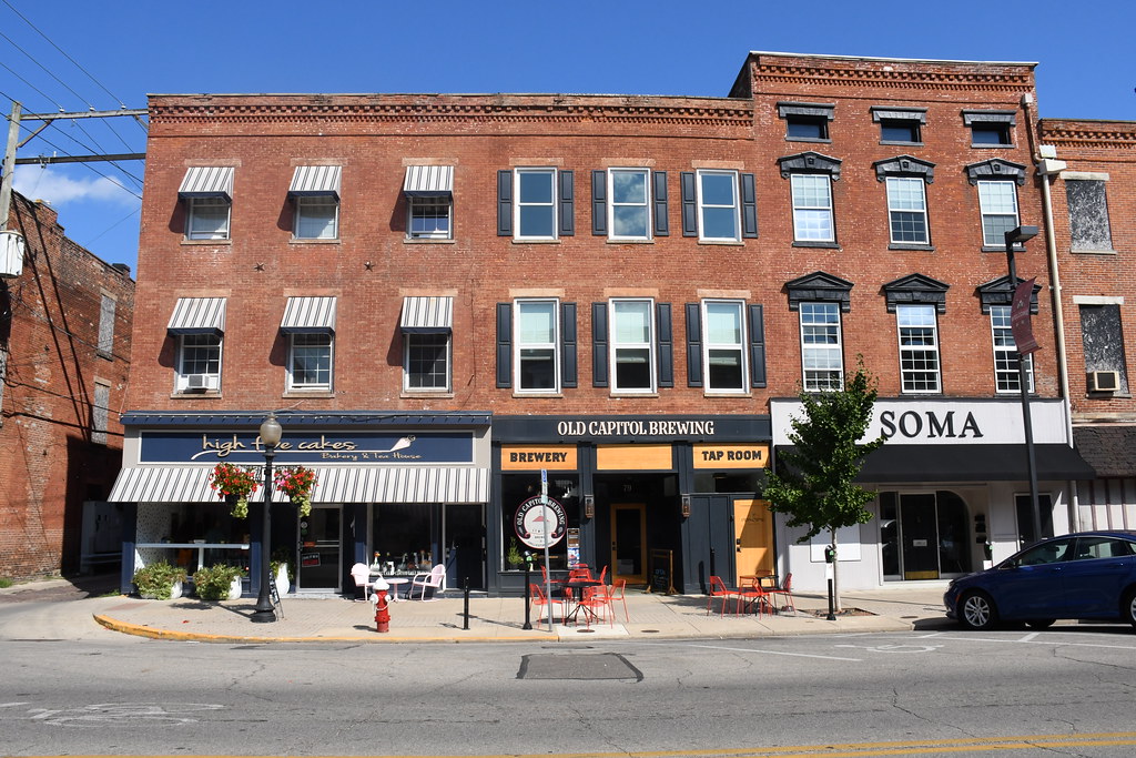 Shops along Paint Street, downtown Chillicothe, Ohio Flickr