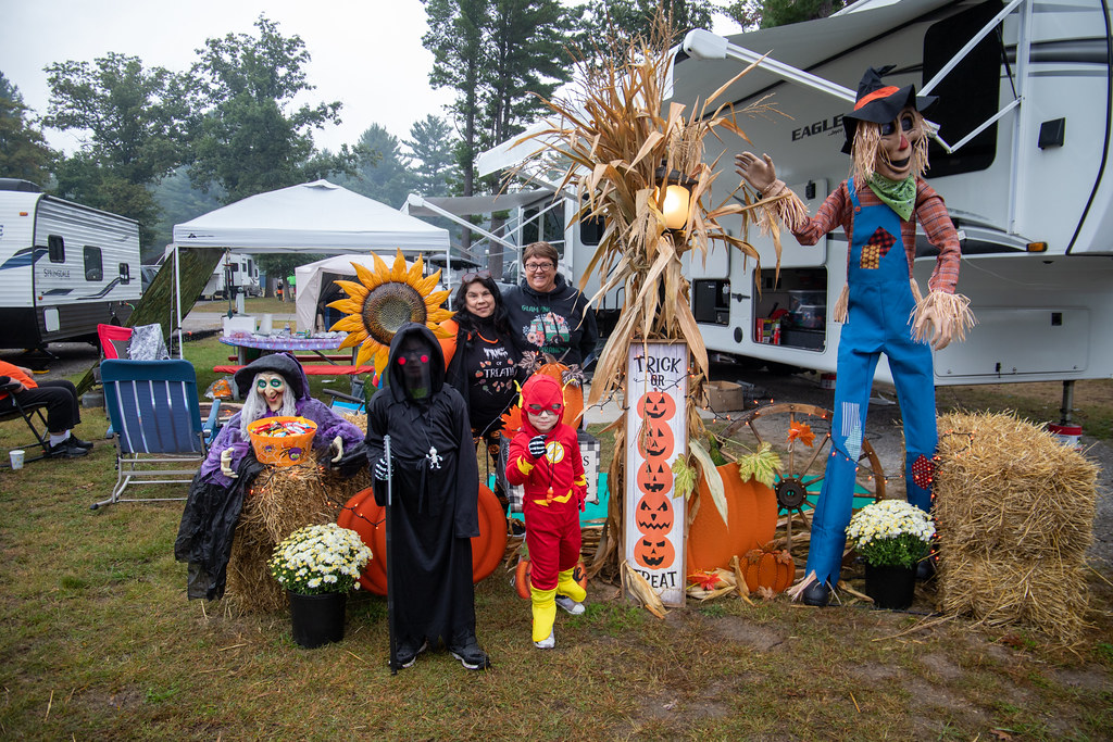 OAMOUNT PLEASANTHALLOWEEN 202299 Adam Salgat Flickr