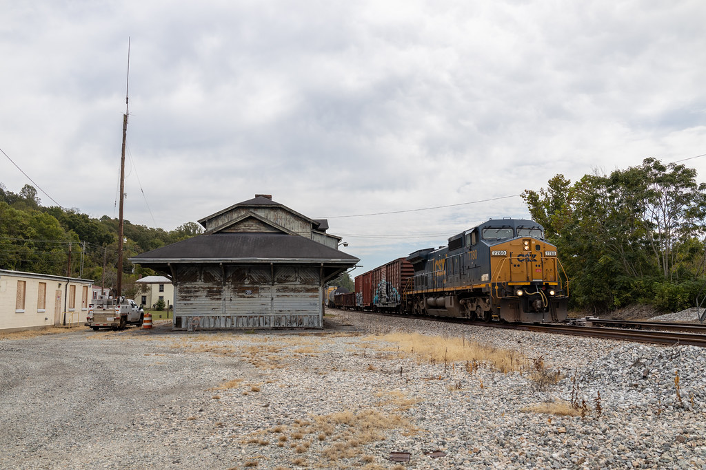 L21424 CSXT 7780 West at Gladstone, VA RCBphotography Flickr