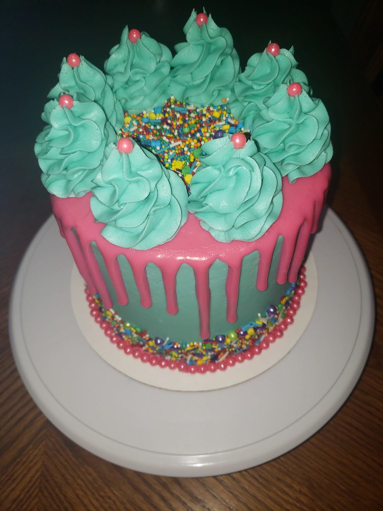 Cake by Krystle's Kreations Amazing Cake Ideas Flickr