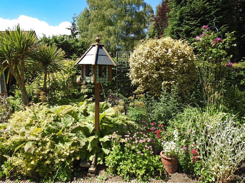 Hatch Road, Pilgrims Hatch, Essex National Garden Scheme Flickr