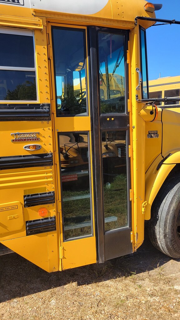 2007 Freightliner 77 Thomas Copeland Bus Sales LLC Flickr