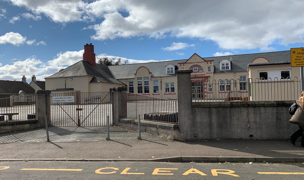 Hyndhead School,. 5 Barncraig Street corner Wall Street. B… Flickr