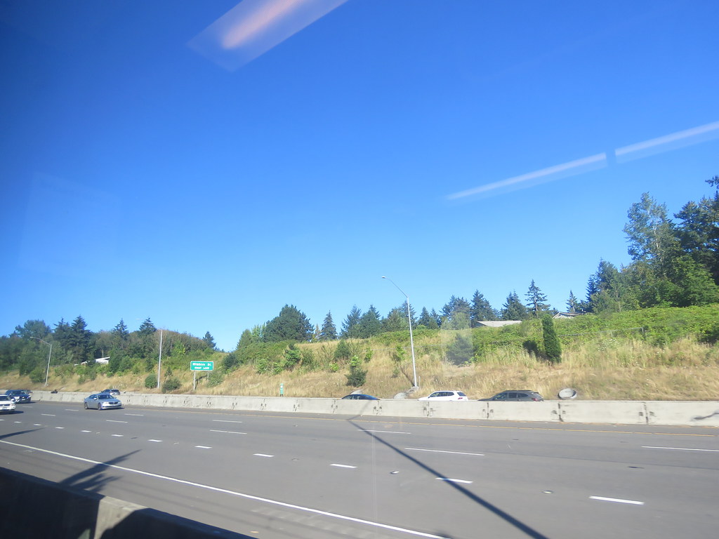 IMG_0163 In Beaverton but West Slope in background Andy Nystrom