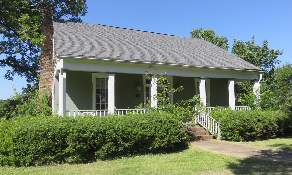 Wolfe House (Terry, Mississippi) Located at 401 Claiborne … Flickr