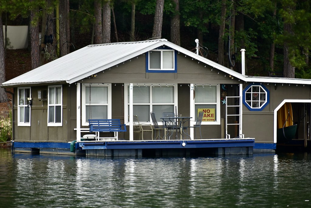 Happy Window Wednesday House boat at Allatoona Lake, Flickr