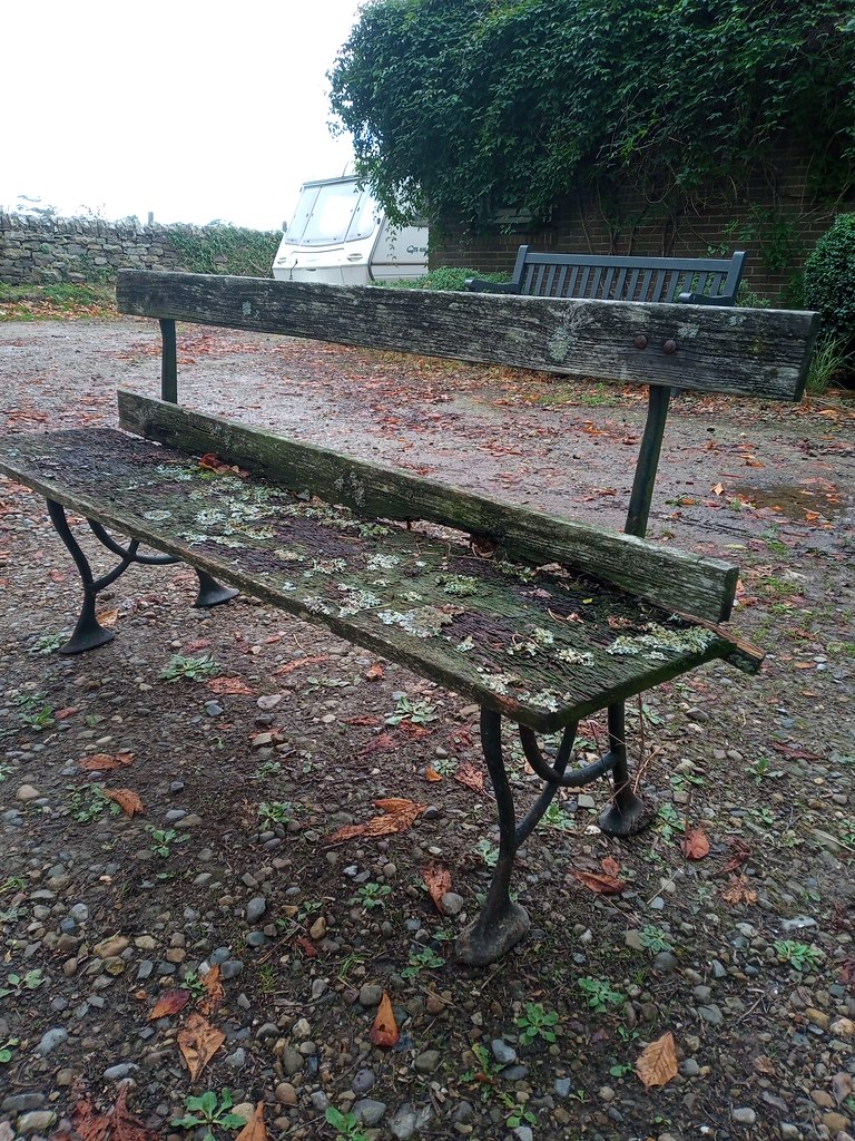 Historic garden bench. BEFORE. Kelsall McEwen Flickr