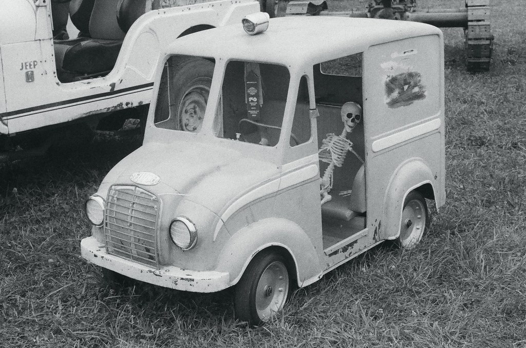 Montour DeLong Antique Farm Machine and Car Show Canon IIS… Flickr