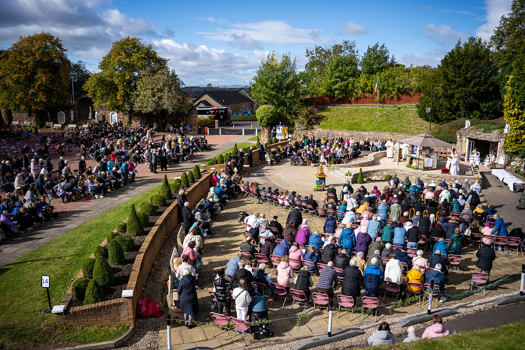 Carfin Lourdes Grotto Motherwell ⒸJoeMartinhttps//stber… Flickr