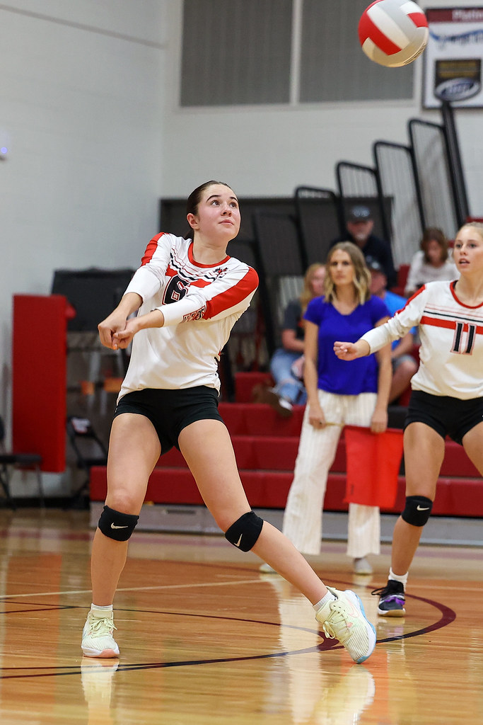 20220929_UHS Volleyball_Cedar Valley at Uintah27 Uintah U… Flickr