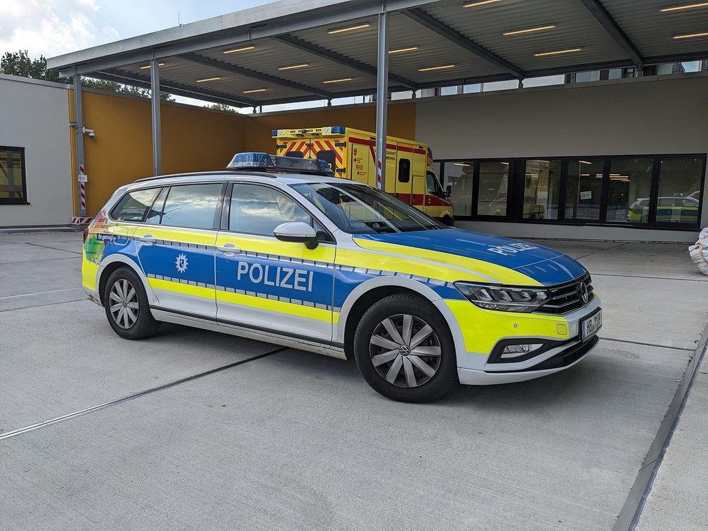 HB7109 Bremen State Police. Patrol/Response Car. Volkswage… Flickr