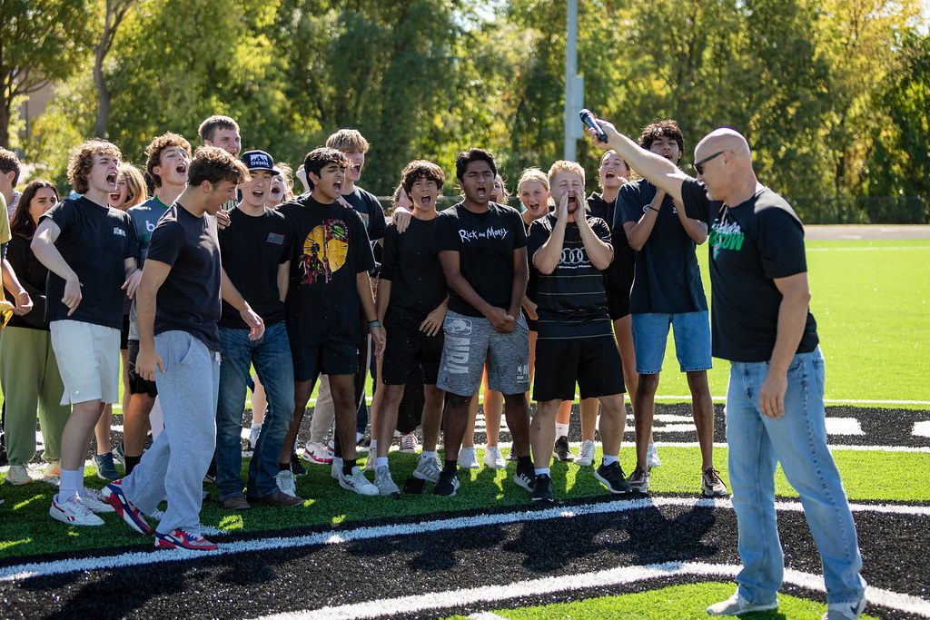 Fall Pep Assembly The Barstow Knights came out to support … Flickr