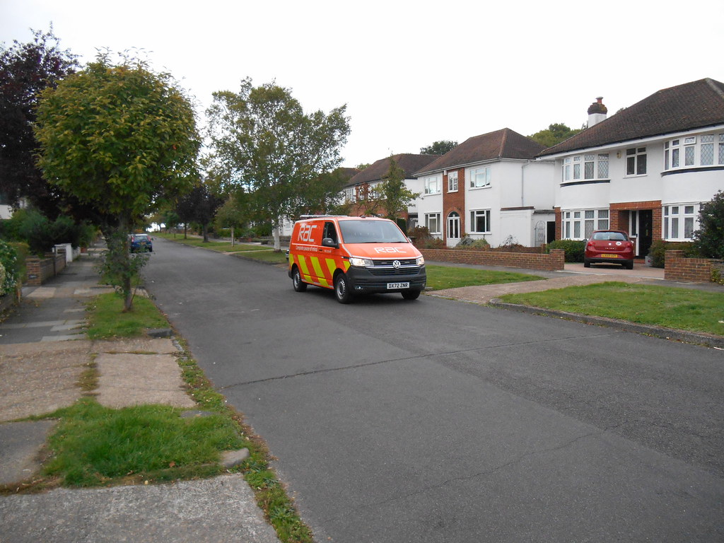 RAC VW T6 Transporter DX72 ZNR on Castle Avenue, Ewell, Su… Flickr