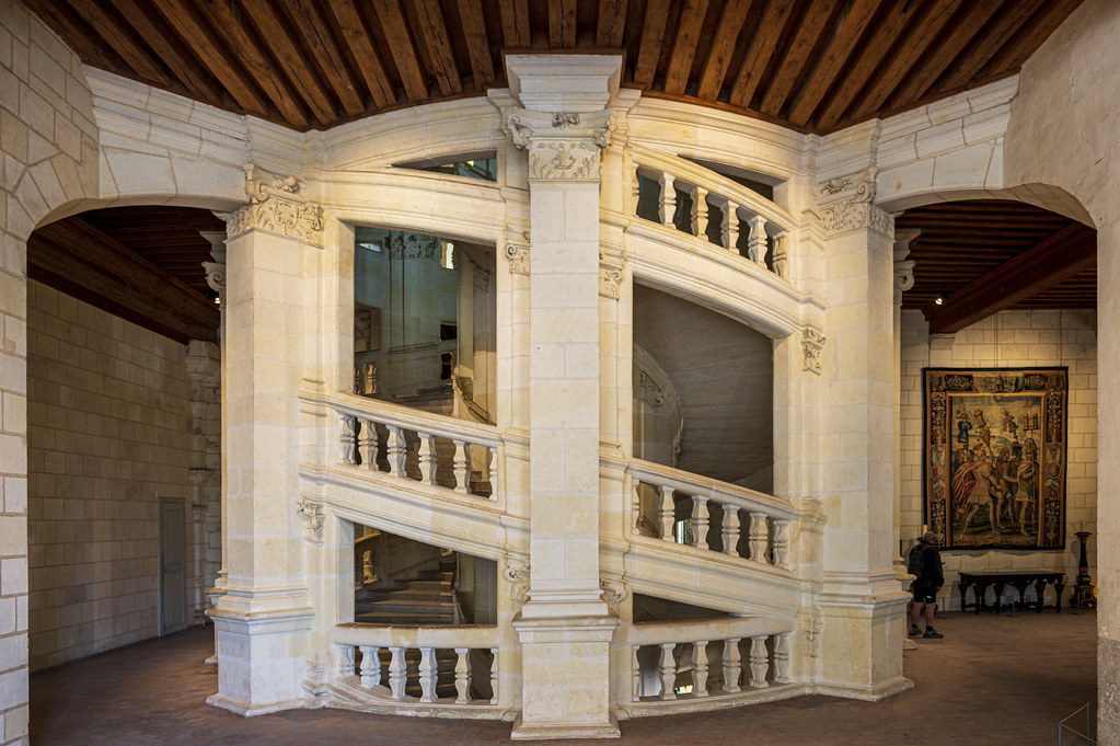 Château de Chambord While the chateau's immensity, facade … Flickr