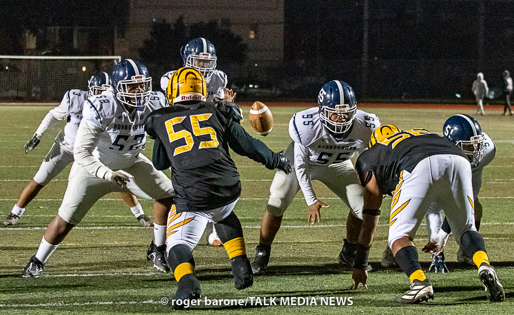 ROXBOROUGH vs KENSINGTON FOOTBALL GAME PHOTOS PHILADELPHIA… Flickr
