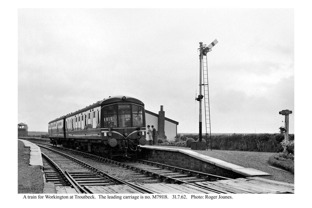 Troutbeck. Diesel train for Workington. 31.7.62 Roger Joanes Flickr
