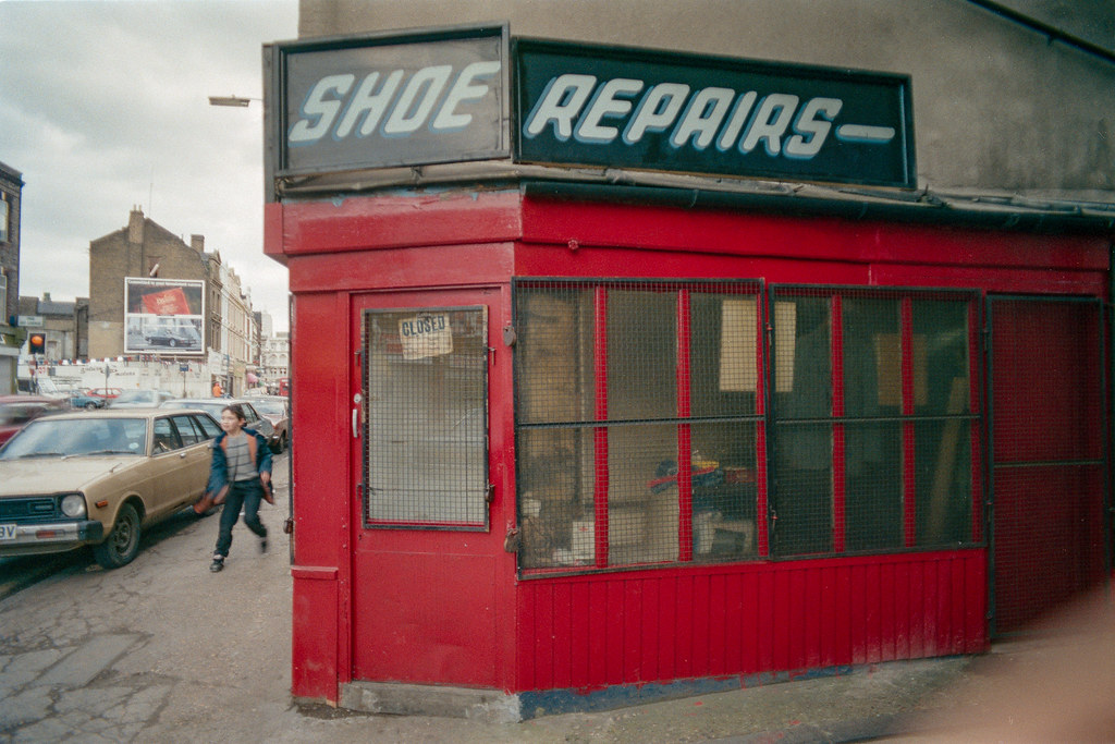 Shoe Repairs, Peckham High St, Peckham, Southwark, 1989, 8… Flickr