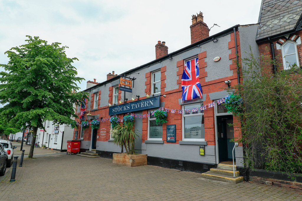 The Stocks Tavern, NewtonleWillows. 1550 The Stocks Tave… Flickr