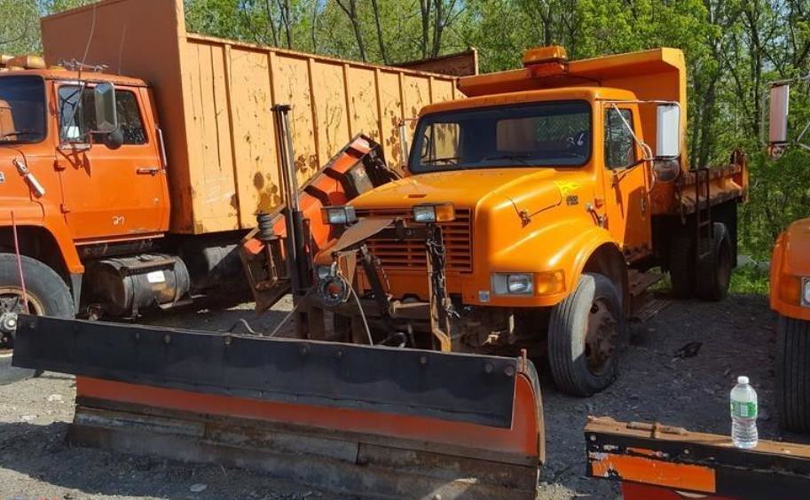 Town of Camillus, NY 2000 International 4700 LP dumpplow … Flickr