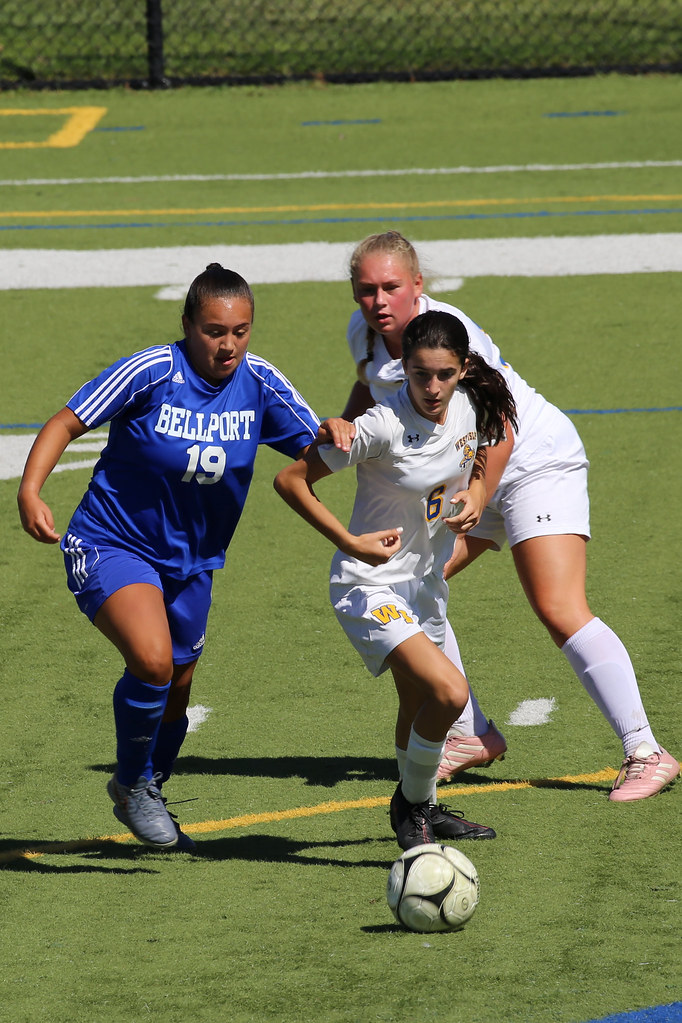Bellport JV Soccer 2022141 Steve DeLillo Flickr