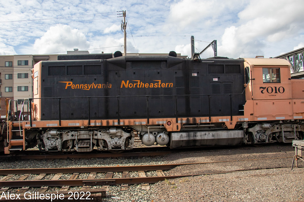 PNRR 7010 Pennsylvania Northeastern Railroad or PNRR GP9M … Flickr