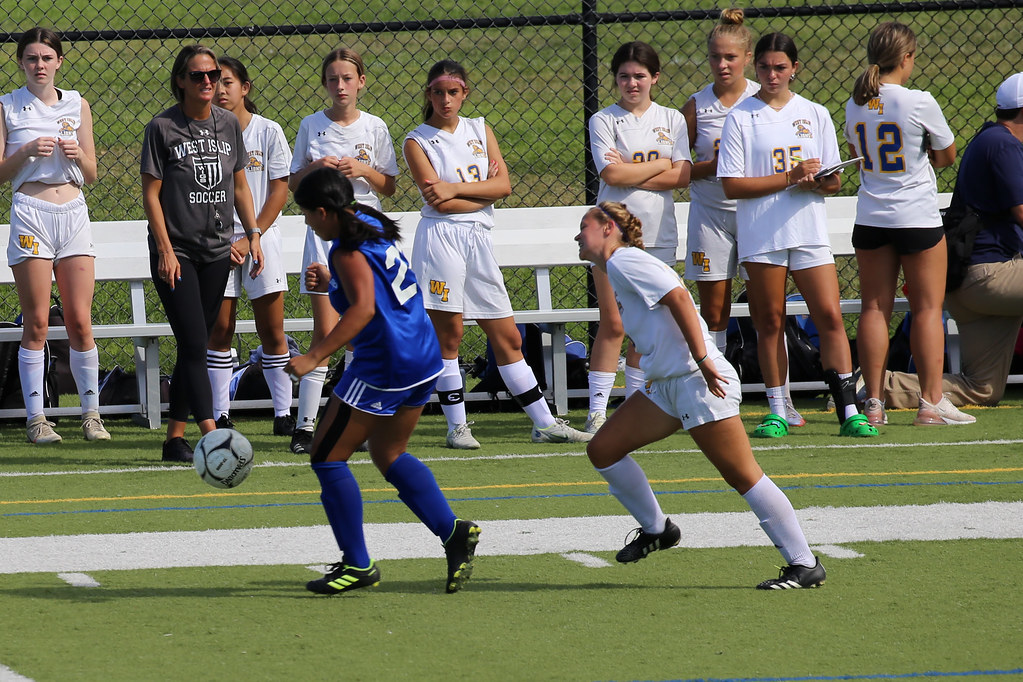 Bellport JV Soccer 202282 Steve DeLillo Flickr