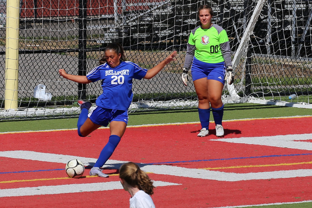 Bellport JV Soccer 2022137 Steve DeLillo Flickr