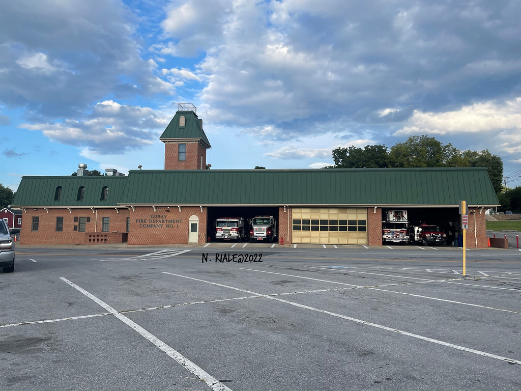 Luray Volunteer Fire Department (Page) 82222 Tom Riale Flickr