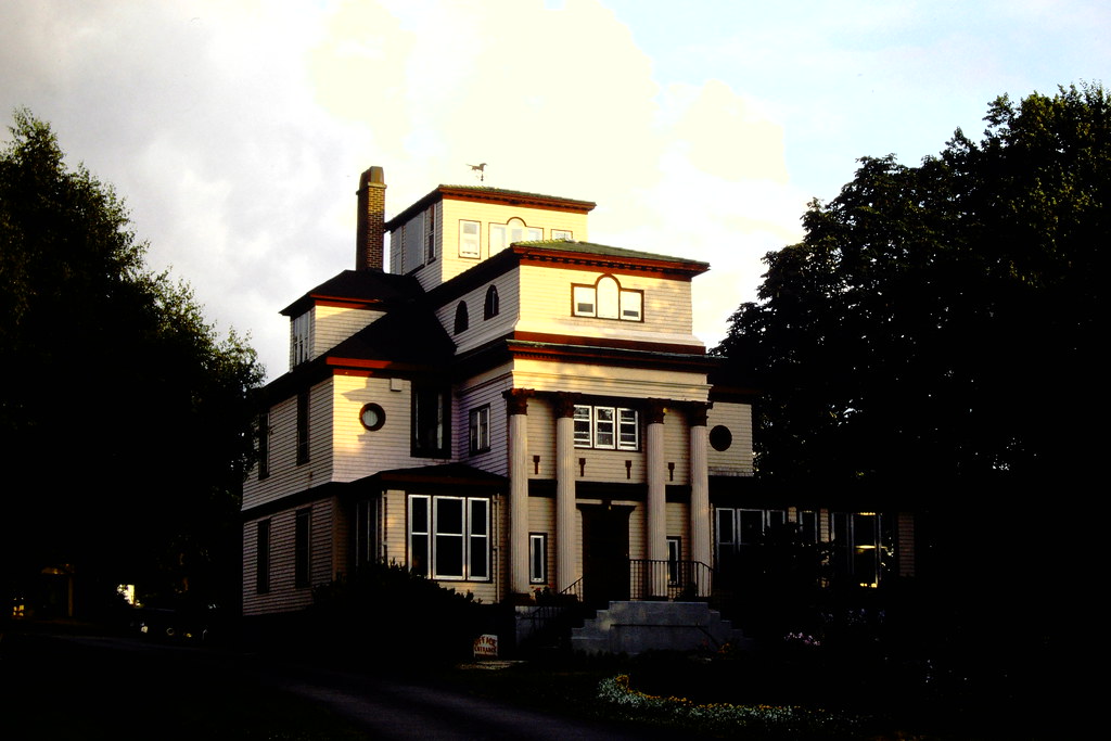 Annfield Tourist Manor, near River, Cape Breton, N… Flickr