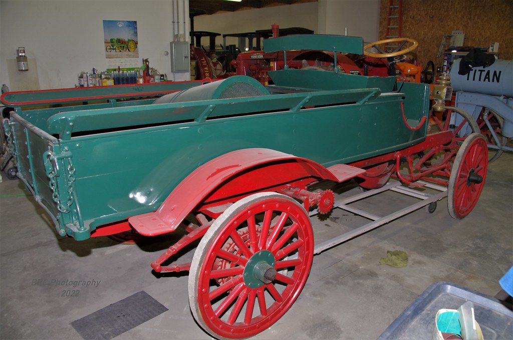 Chase Wagon (NFS) This wood bed Wagon made by Chase was no… Flickr