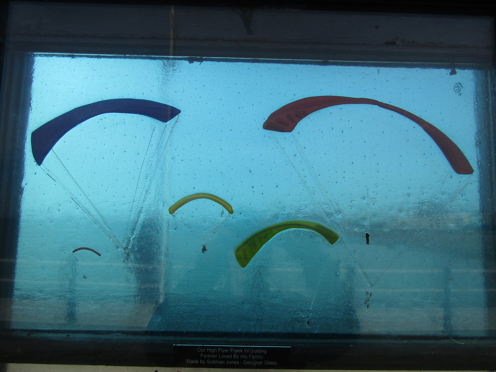 Stained glass panels on Worthing Pier Worthing, West Susse… Flickr