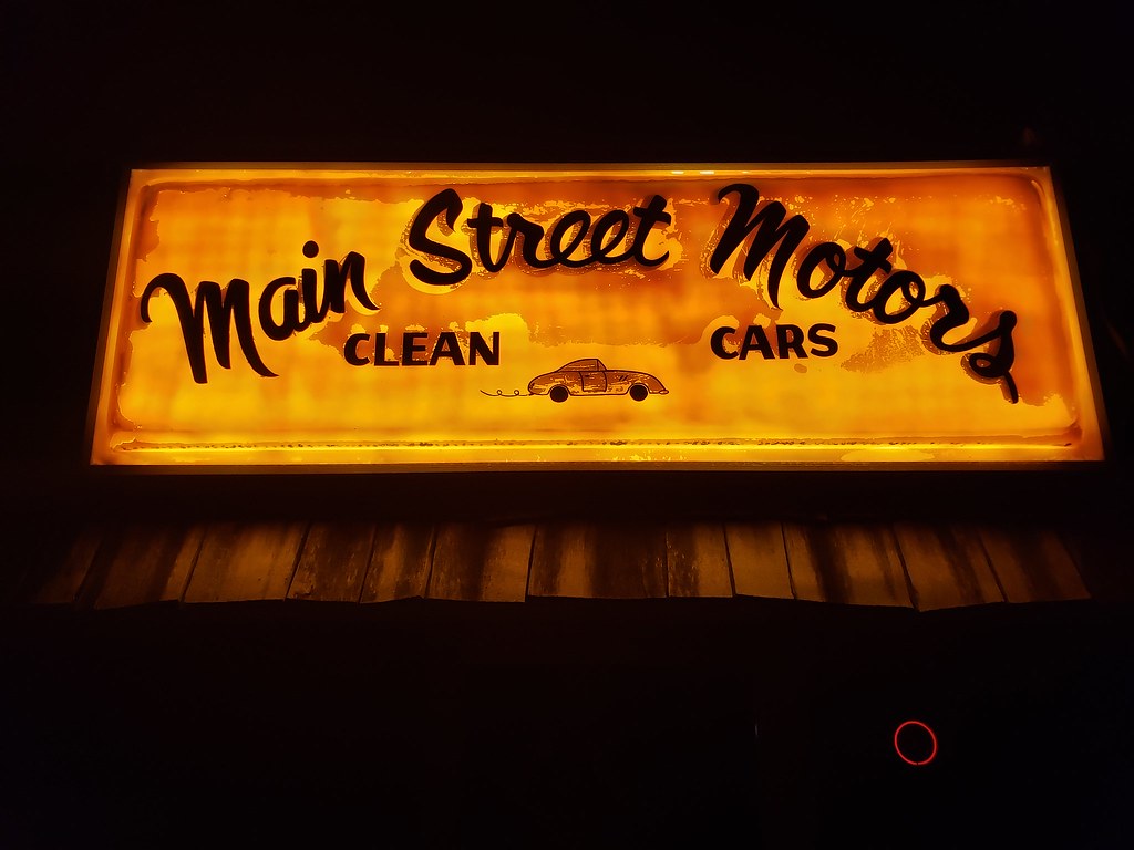 Main Street Motors East Dundee, IL. (06/27/2020) Kevin Flickr