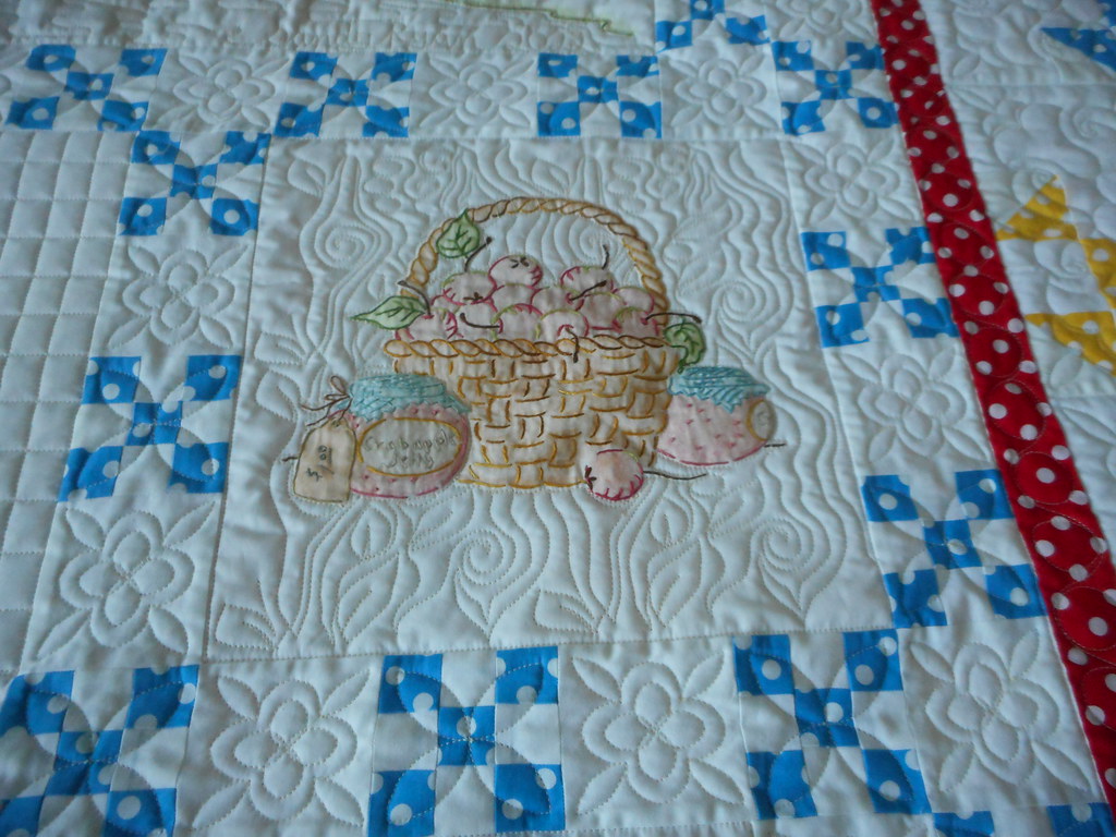 FARM FRESH PRODUCE QUILT Made by Sandy Ryan quilted by… Flickr