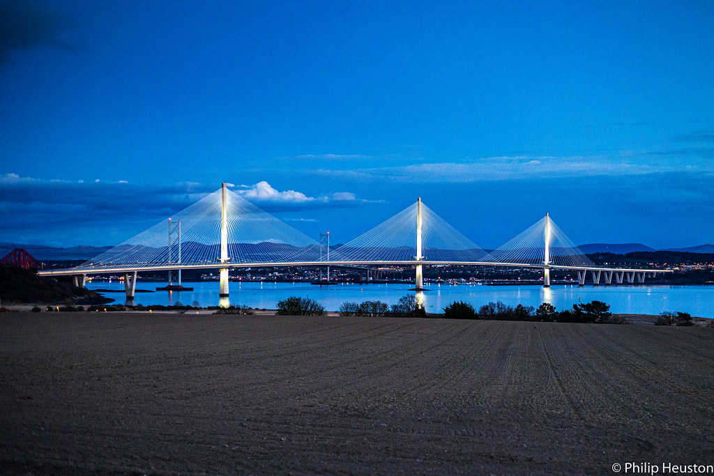 The Queensferry Crossing at Night Castland Hill, Rosyth, F… Flickr