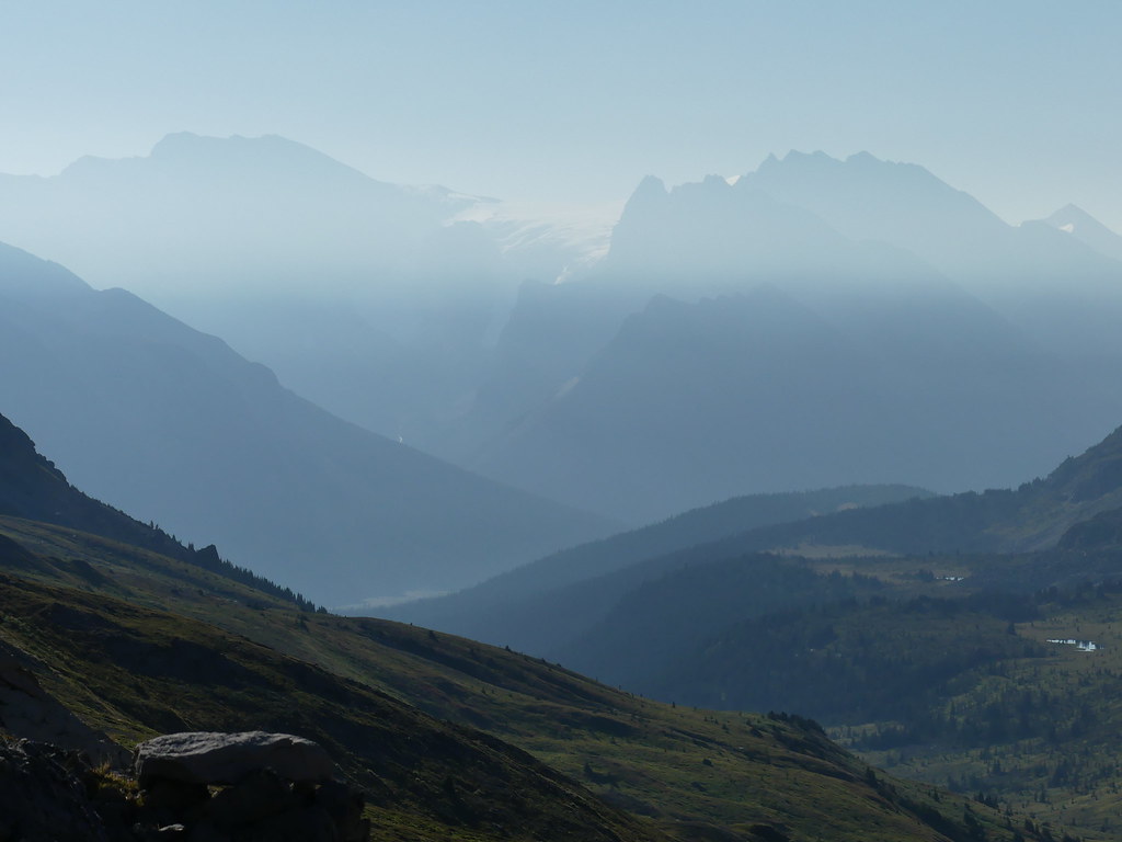 29d Pipestone Views, distant Mt Drummond Glacier MPD photo Flickr